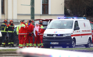 Sarajevo: Djevojka poginula u iskakanju tramvaja sa šina