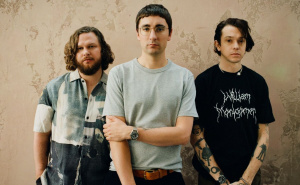 JJerome87 & alt-J - Brush Me Like A Horse