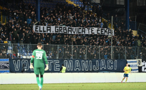 Grbavica je večeras ujedinjena kao nikad ranije: Dres i veliki aplauz za Ellu!