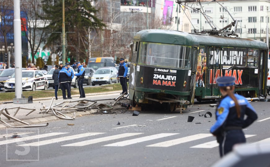 Novinarka o krivičnoj prijavi: "Tender za servisiranje kočnica bez kriterija i dokaza o stručnosti"