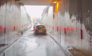 Poplavio podvožnjak na Ilidži: Pogledajte vožnju kroz vodu, izdato upozorenje vozačima