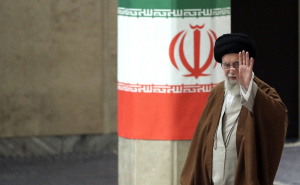 Hamnei poručio Trumpu: "Nećeš uspjeti uništiti Islamsku republiku"