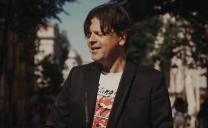 "U mojim snovima živiš, u mojim snovima praviš lom": Regina i  pjesma dana