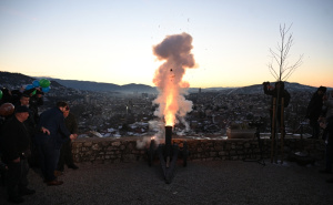Ramazan je stigao: Pucanj sa Žute tabije u Sarajevu označio dolazak svetog mjeseca
