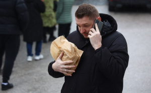 Ramazan 2026 | Miris somuna se širi Sarajevom: Pogledajte gužvu ispred poznate pekare na Baščaršiji