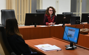 Ročište Irfanu Kariću - odbrana protiv pritvora i kaže: "Meci su ratna zaostavština njegovog oca"