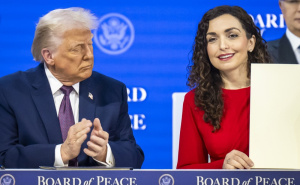 Trump se obratio Vjosi Osmani: "Kada se ne budete slagali sa Srbijom, nazovite me"