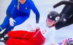 ZOI 2026 | Uznemirujuće scene: Poljskoj takmičarki klizaljka rasjekla lice