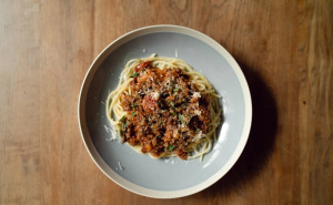 Postupak za savršeni bolognese umak: Tajna leži u namirnici koju gotovo svi imaju u kući