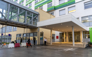 Prijeti mu 15 godina zatvora: Ženi u bolnicu donio drogu od koje je preminula