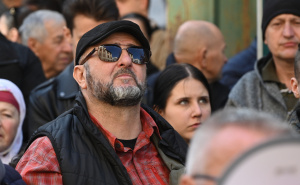 Adnan Kaljanac na protestu u Sarajevu: '. Dajte otkaze, doći će ljudi koji su kompetentni'