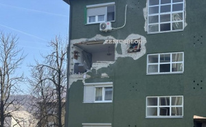 Povrijeđeni muškarac u Zenici prevezen u Sarajevo: Svi stanari ulaza zgrade iseljeni