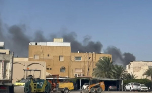 Gusti crni dim se nadvio nad ambasadom SAD u Kuvajtu, osoblje se sakrilo