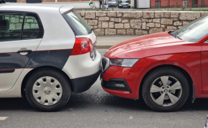 Udes u centru Sarajeva: Učestvovalo i policijsko vozilo