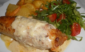 Ideja za iftar: Napravite rolovane pileće filete punjene sirom i salamom - donosimo recept