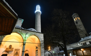 Muslimani sutra obilježavaju Lejletul-bedr, jednu od najznačajnijih noći ramazana