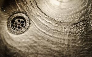 Majstori otkrivaju tajni trik: Ovako ćete sigurno spriječiti začepljenje cijevi