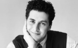 Preminuo slavni američki glumac Corey Parker: Izgubio bitku s rakom