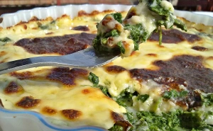 Zapečeni špinat s tikvicama: Naizgled skromno jelo koje će vas raspametiti okusom