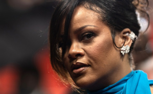 Otvorena rafalna paljba na Rihanninu vilu: Jedan metak prošao kroz zid, uhapšena žena