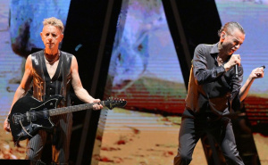 Depeche Mode - Universal Soldier (Help 2)