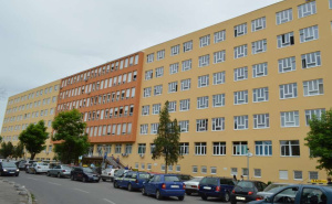 Ljekari u TK upozoravaju na odlazak kadra i najavljuju proteste