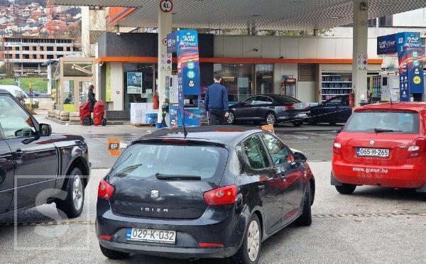 Ministarstvo trgovine: Cijena dizela 2,80 KM po litri, benzina 2,39 KM