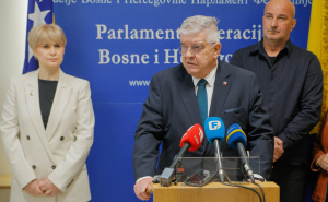 Naša stranka: "Ko će preuzeti odgovornost za predaju Predstavničkog doma HDZ-u"