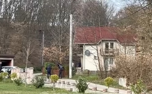 Užas u Laktašima: U automobilu pronađena tijela oca i sina