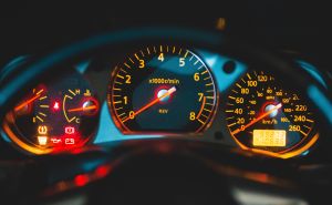 Greška koju mnogi vozači prave: Ovo ne smijete nikada ignorisati na svom automobilu