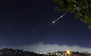 Izrael uzvraća: Započeli opsežan val napada na mete u Bejrutu