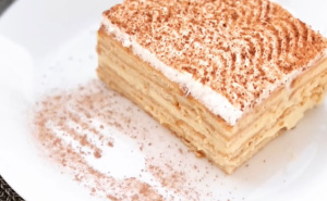 Brzi kolač za iftar od samo nekoliko sastojaka za čiju pripremu vam treba svega nekoliko minuta