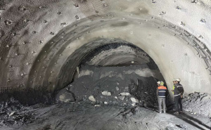 Koridor Vc: Probijen tunel Crni vrh na dionici Medakovo - Ozimice