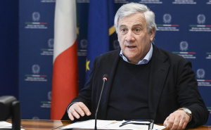 Tajani: "Cijeli svijet nije odgovoran,  Iran mora prestati sa neselektivnim napadima"