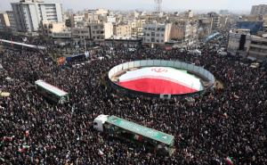 Snažna eksplozija tokom masovnih protesta u Iranu: Demonstranti uzvikivali "smrt Americi i Izraelu"
