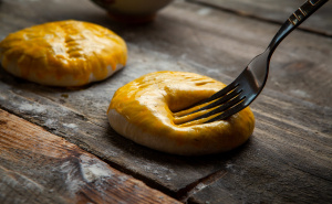 Od obična dva krompira i nekoliko kašika brašna do savršene večere: Probajte hrskave lepinjice