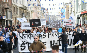 Uživo | Poruka sa protesta: Zamislite da podignete slušalicu, a glas kaže da vam je dijete mrtvo
