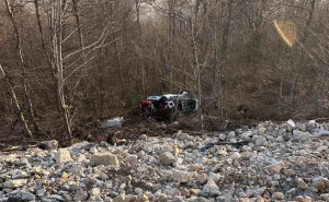 Novi detalji nesreće u Crnoj Gori: Teže povrijeđena žena, muškarac i beba zadobili lakše povrede