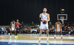 Novi spektakl u Zetri: Musa i Kamenjaš sa Dubaijem dočekuju Crvenu zvezdu