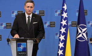 Denis Bećirović prvi dan predsjedavanja Predsjedništvom počeo posjetom sjedištu NATO-a
