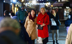 Sarajevo uživa u ugodnoj noći: Glavna šetnica vrvi od šetača