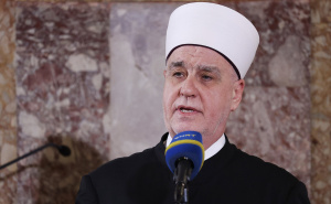 Reis Kavazović poslao poruku povodom Lejletul-kadra: "Zamolimo Boga da svijet usmjeri prema dobru"