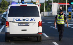 Pokušali ukrasti 30.000 eura: U Makarskoj uhapšeni lažni policajci iz BiH