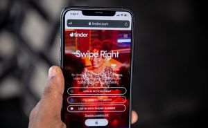 Zabrinjavajuća opcija na aplikaciji Tinder: Korisnici se boje za svoju privatnost