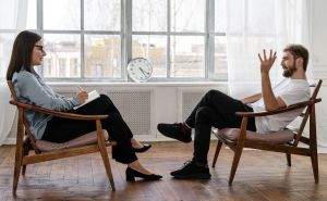 Ovi znakovi otkrivaju narcisa za 5 minuta: Jedan detalj ih najviše odaje