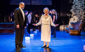 "To nikad nigdje nije bilo": Predstava Dine Mustafića u ponedjeljak pred sarajevskom publikom