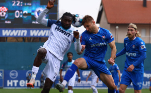 Remi Širokog Brijega i Željezničara u sjeni nereda: Zbog transparenta Manijaka nastao potpuni haos