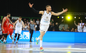 Novi spektakl u Zetri: Dubai dočekuje grčkog velikana, poznato gdje možete pratiti susret