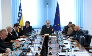 Vlada FBiH podijelit će skoro 7 miliona KM penzionerima, sigurnim kućama, osobama s invaliditetom...