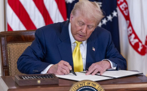 Neočekivan potez između 6:49 i 6:50 sati, prije Trumpove objave: "Neko se značajno obogatio"